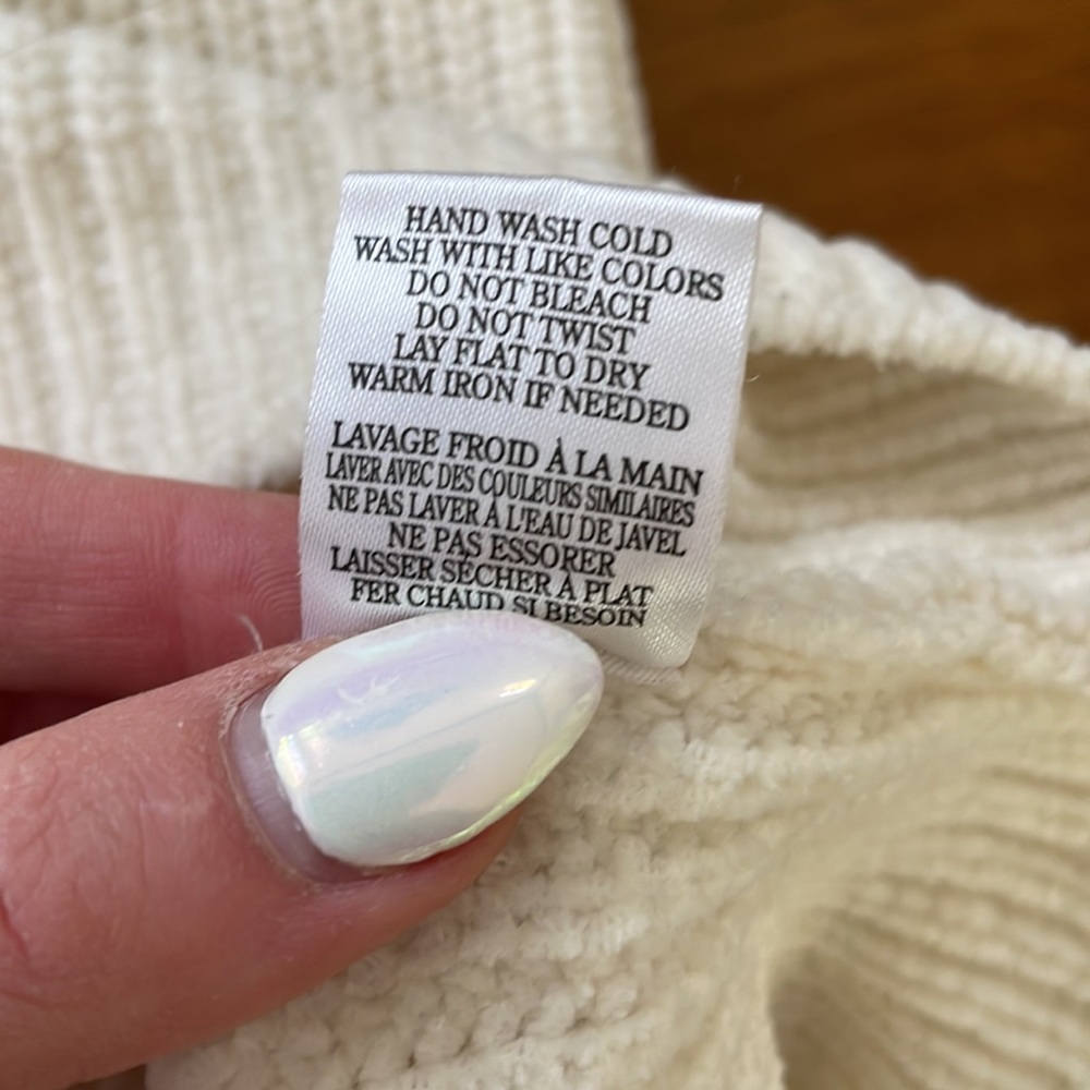 Altar’d State Sweater - Picture 7 of 7